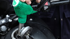 Fuel Pass: Ποιοι θα πληρωθούν μετά το Πάσχα