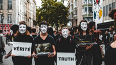 Είναι η online πολιτική το μέλλον; Πόσο εμπλέκονται οι νέοι Ευρωπαίοι