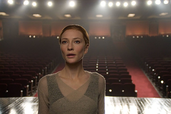 Κέιτ Μπλάνσετ: Έτοιμη να υποδυθεί τη Μάρθα Στιούαρτ σε βιογραφική ταινία