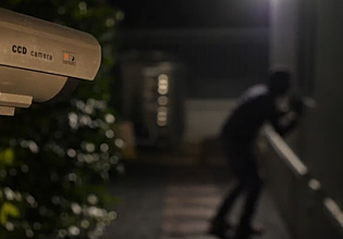 Μάστιγα οι απάτες με θύματα ηλικιωμένους – Συγκλονιστικές μαρτυρίες