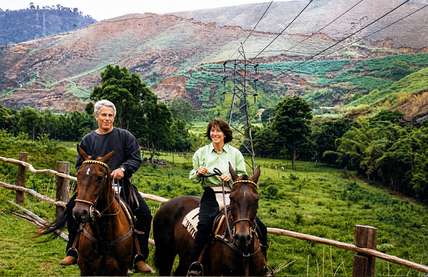 Στραγγαλισμένες γυναίκες και βιασμένοι νεαροί άνδρες: Οι εφιαλτικές καταγγελίες για το ράντσο του Έπσταϊν