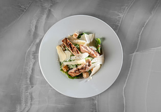 Δύο συνταγές για «διάλειμμα» από τα οικογενειακά τραπέζια