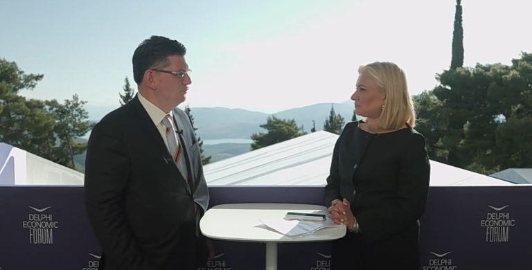 Η Ελλάδα στο σταυροδρόμι των επενδύσεων