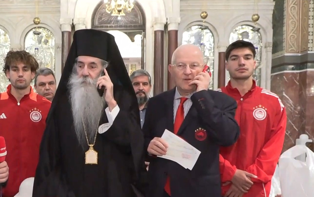 Πάσχα: Γεύματα αγάπης από τη Μητρόπολη Πειραιώς, τον Ολυμπιακό, τον Βαγγέλη Μαρινάκη και τον Δήμο Πειραιά