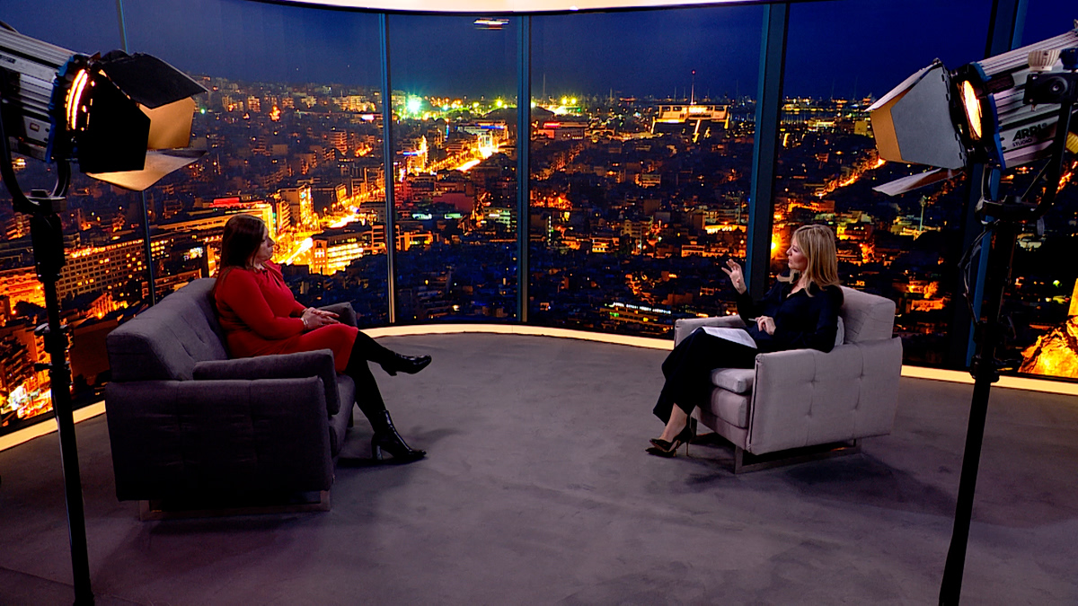 Κωνσταντοπούλου: Τους 4 «ιδιώτες» τους πετάξανε σαν τα σκυλιά, ενώ είναι συνεργάτες τους – Ο Μητσοτάκης θυσίασε συνεργάτες, εργαλειοποιώντας τη Δικαιοσύνη