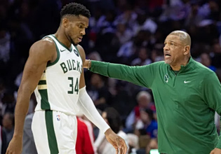 Ο Ρίβερς έριξε τη «βόμβα» Ρίβερς για Αντετοκούνμπο: «Αν δεν έχουμε έστω μια πιθανότητα για τον τίτλο, θα φύγει»τον Αντετοκούνμπο: «Θα φύγει από τους Μπακς αν…» (vid)