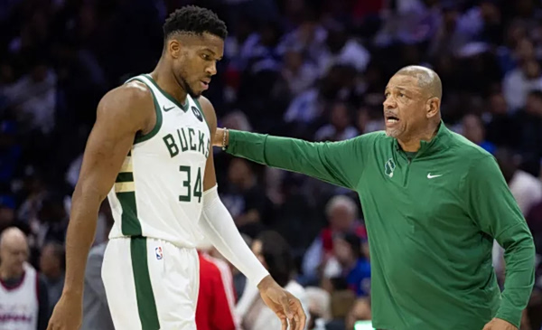 Ρίβερς για Αντετοκούνμπο: «Αν δεν έχουμε έστω μια πιθανότητα για τον τίτλο, θα φύγει»