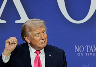 Ιράν: «Μικρή παράκαμψη» που πάντως «χρειαζόταν», χαρακτηρίζει τον πόλεμο ο Τραμπ