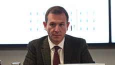 Δουδωνής για υποκλοπές: Αυτοεξευτελιστικές οι τοποθετήσεις παρακολουθούμενων υπουργών – Μείζον πολιτικό θέμα