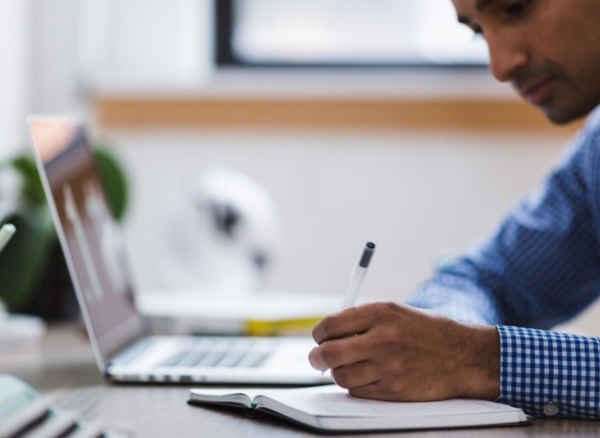 Κραχ σε ελεύθερους επαγγελματίες και αγρότες – Το 70% αδυνατεί να ξεχρεώσει