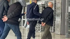 Θεσσαλονίκη: Ελεύθεροι υπό όρους οι εφοριακοί που κατηγορούνται για «φακελάκια» – Τι είπαν στις απολογίες τους