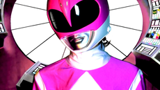 Με τη δύναμη του script: Πώς μια χάκερ εξευτέλισε την ακροδεξιά και διέγραψε το «Tinder των νεοναζί»