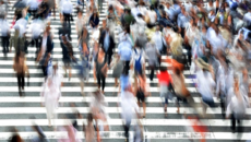 ΙΟΒΕ: Το καλό και το κακό σενάριο για την απασχόληση – Ρυθμιστής ο τουρισμός