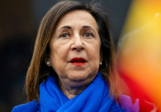 Ισπανία κατά Τραμπ: Δεν βλέπει κανένα νόημα σε έναν αμερικανικό ναυτικό αποκλεισμό των Στενών του Ορμούζ