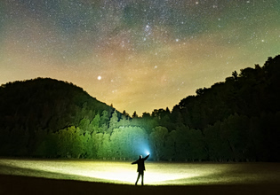 Άκρως Ζωδιακό: Τα Do’s και Don’ts στα ζώδια σήμερα [Πέμπτη 09.04.2026]