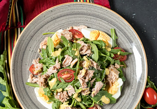 Συνταγή: Τονοσαλάτα με αυγό