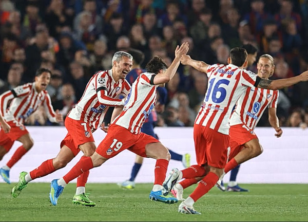 Μπαρτσελόνα – Ατλέτικο Μαδρίτης: Με 10 οι «Μπλαουγκράνα», προβάδισμα οι Ροχιμπλάνκος! (vids)