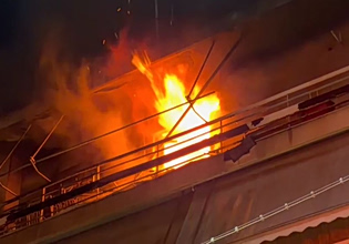 Τραγωδία στον Κολωνό: Δυο νεκροί μετά από φωτιά σε διαμέρισμα