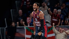 Η μισή Euroleague στα πόδια του Φόρεστ…