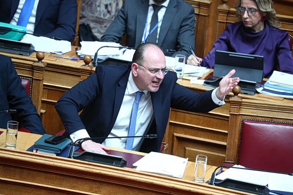 Παραίτηση δεν σημαίνει παραγραφή ευθυνών… Μακάριοι οι πτωχοί τω πνεύματι που ποντάρουν στη λήθη των πολιτών