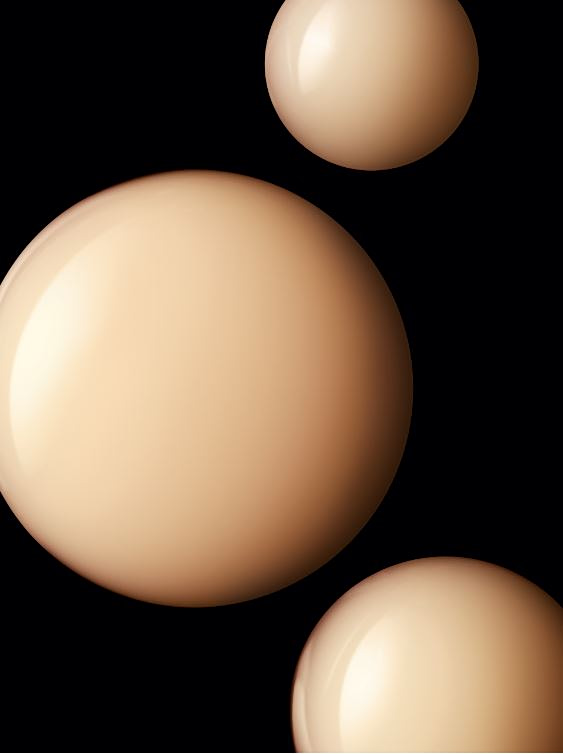 Εφαρμόστε μια μικρή ποσότητα Sublimage Le Baume στα μάγουλα και στο μέτωπο. Χρησιμοποιήστε και τα δύο χέρια για να απλώσετε το προϊόν στο πρόσωπο, ξεκινώντας από το κέντρο προς τα έξω