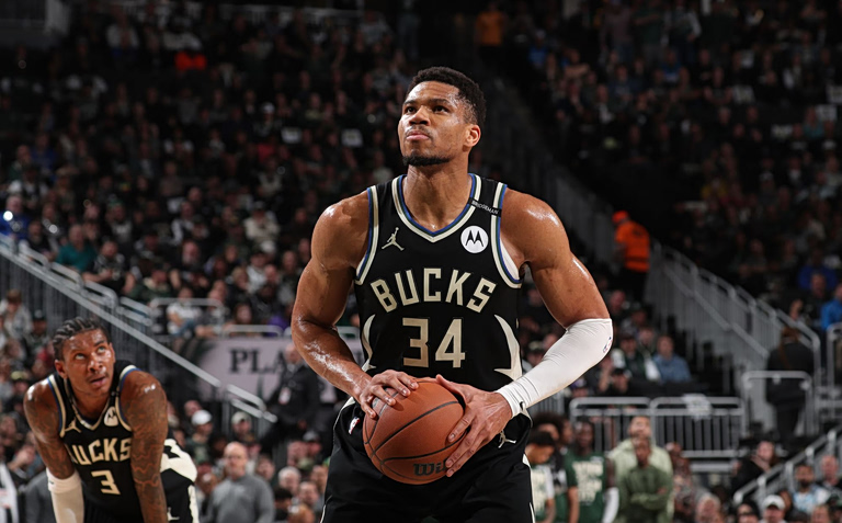 Η νέα εξέλιξη για το μέλλον του Αντετοκούνμπο: «Δεν θέλει ομάδα στη Δύση»