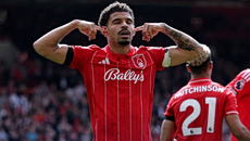 Νότιγχαμ Φόρεστ – Μπέρνλι 4-1: Σπουδαία νίκη για τους «ρεντς» με μεγάλο πρωταγωνιστή τον Γκιμπς-Γουάιτ