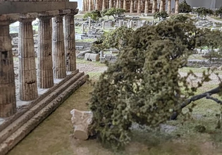 Greek Museums See Revenue Surge Despite Visitor Fluctuations