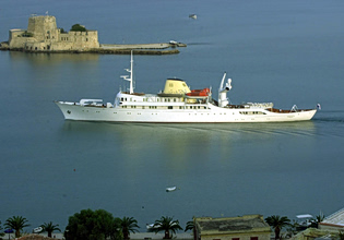 Christina O: Πωλείται η θρυλική θαλαμηγός του Αριστοτέλη Ωνάση – «Βουτιά» στην τιμή