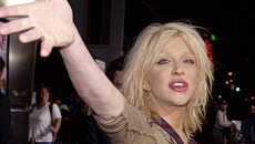 Η Κόρτνεϊ Λαβ, ο Μάρλον Μπράντο και το γενεαλογικό δέντρο