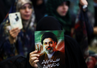 Χαμενεΐ: Το ναυτικό μας είναι έτοιμο να δώσει νέες «πικρές ήττες»- Ισραηλινή επίθεση στον Λίβανο – Σε κίνδυνο οι συνομιλίες