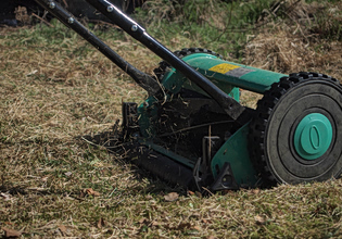 Οικόπεδα: Ποιοι είναι υποχρεωμένοι να τα καθαρίσουν