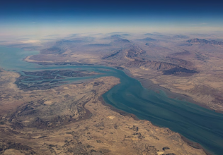 Tο διεθνές νομικό καθεστώς για τα Στενά του Ορμούζ – Τι ισχύει