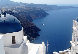 Σαντορίνη: Σε ισχύ μέτρα της Πολιτικής Προστασίας – Πού απαγορεύεται η πρόσβαση λόγω γεωδυναμικών φαινομένων