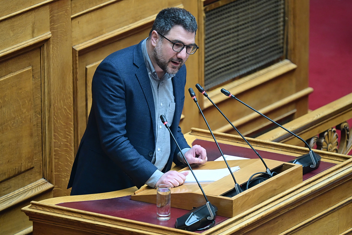 Ηλιόπουλος κατά Μητσοτάκη: Έχετε μετατρέψει τη χώρα στον καλύτερο πελάτη της ευρωπαϊκής εισαγγελίας