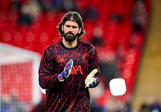 H «short list» της Γιουβέντους για τερματοφύλακα: Πρώτος στόχος ο Άλισον, εναλλακτική ο Ντε Χέα