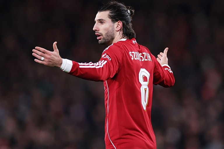 Ο Σομποσλάι απολογήθηκε στους οπαδούς της Λίβερπουλ