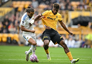 LIVE: Λιντς – Γουλβς