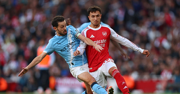 «Title decider»: Η Άρσεναλ κοντράρεται με τη Μάντσεστερ Σίτι στο ματς της 20ετίας στην Premier League (pic, vids)