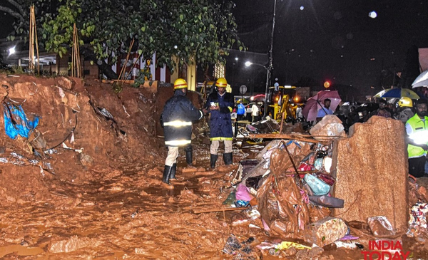 Ινδία: Επτά νεκροί από κατάρρευση τοίχου σε νοσοκομείο της πόλης Μπανγκαλόρ