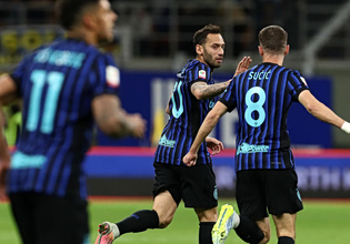 Ίντερ – Κόμο 3-2: Οι  «νερατζούρι» προκρίθηκαν στον τελικό του Κυπέλλου με επική ανατροπή