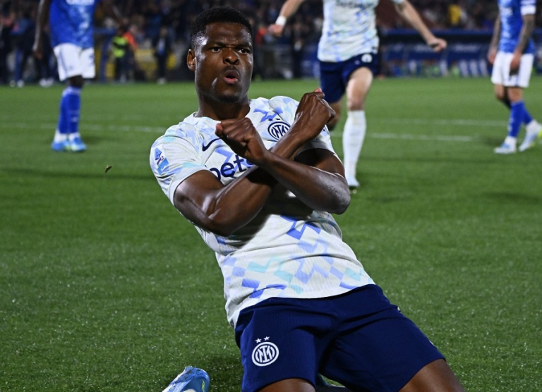 Κόμο – Ίντερ 3-4: Ανατροπή τίτλου για τους «νερατζούρι»