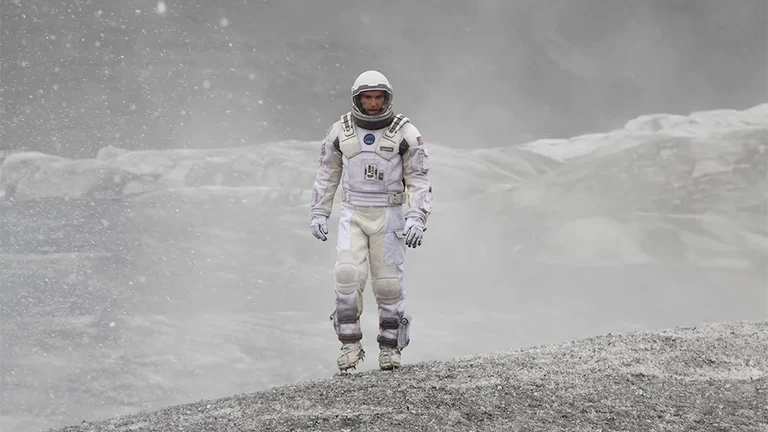 Ο Στίβεν Σπίλμπεργκ είχε αναλάβει το «Interstellar» πριν τον Κρίστοφερ Νόλαν