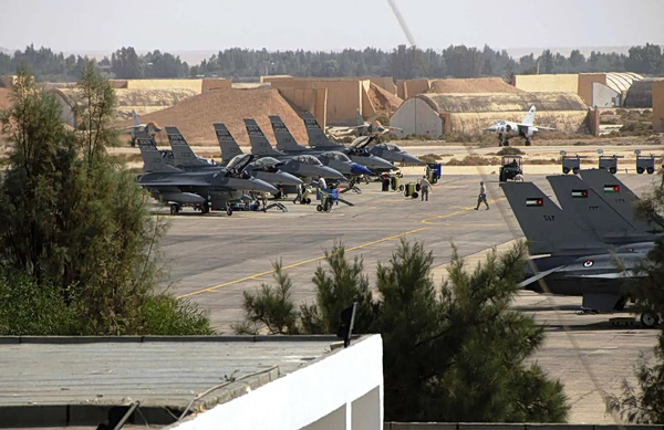 Σε ποια χώρα στη Μέση Ανατολή σκέφτονται να διώξουν τις αμερικανικές βάσεις;