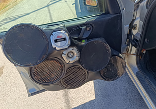 Αχαρνές: Συνελήφθη 25χρονος για διατάραξη κοινής ησυχίας – Το ηχοσύστημα μεγάλης ισχύος στο αυτοκίνητό του