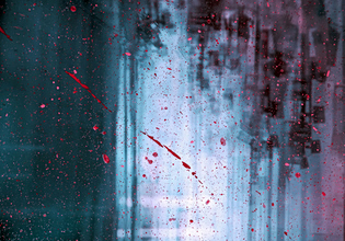 Αγία Βαρβάρα: Σοβαρή συμπλοκή ανάμεσα σε δύο 19χρονες – Την έσπρωξε σε τζαμαρία