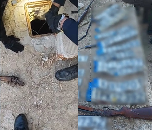 Μεγάλη αστυνομική επιχείρηση σε οικισμό στον Ασπρόπυργο - Έκρυβαν σε βόθρο καραμπίνες και πινακίδες, 10 συλλήψεις