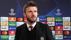 Η Μάντσεστερ Γιουνάιτεντ δεν έχει ακόμα αποφασίσει για τον Μίκαελ Κάρικ