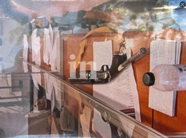 Ο 89χρονος αφού πυροβόλησε και τραυμάτισε υπάλληλο στον ΕΦΚΑ πήγε στο Ειρηνοδικείο στη Λουκάρεως και πυροβόλησε άλλα 4 άτομα – Άφησε σημειώματα