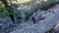 Ευρυτανία: Νεκρός 54χρονος σε τροχαίο – Το φορτηγό του έπεσε σε γκρεμό 40 μέτρων